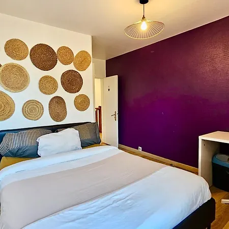 Apartment Privee Dans Partage, L'hibiscus Paris & Stade De France Stains